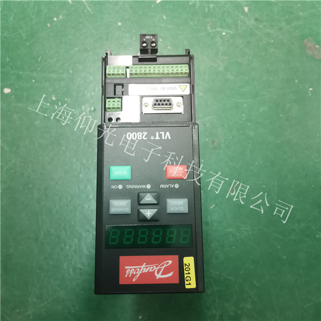 ����˹׃�l������/��10���ϴ��a�S��