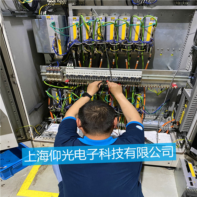 KOLLMOGEN�Ơ�Ħ��600ϵ���(q��)�����S�� �_�CF20�󾯴��a��