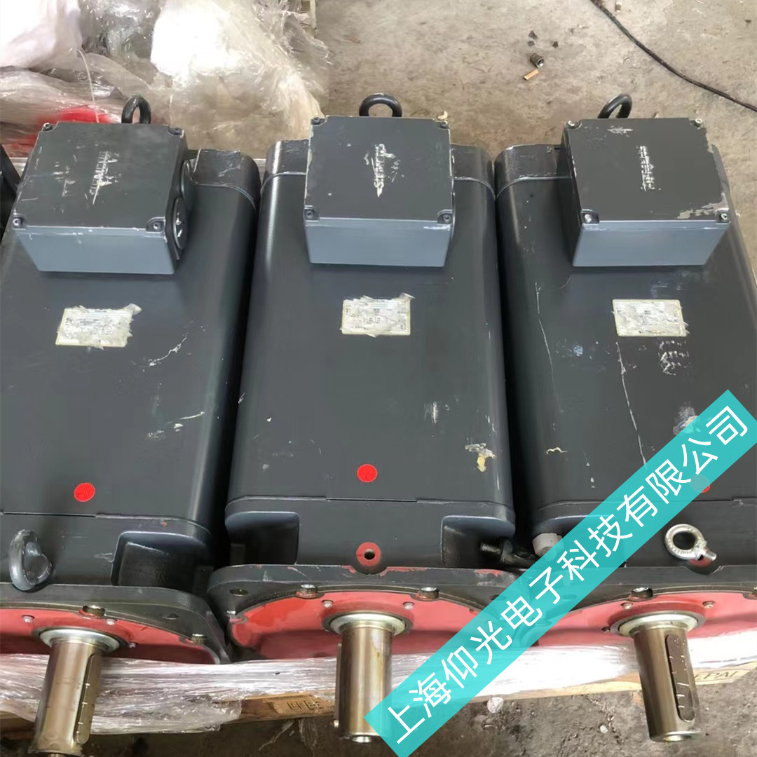 ���T�әC(j��)����F7900늙C(j��)���D(zhu��n)���ϾS�ތ���