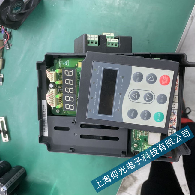 �R��MD300ϵ��׃�l��F0��F1���ϴ��a�S�޵�ַ