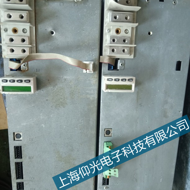 ��ʿ���ŷ�������F8012����S��̎����ʽ