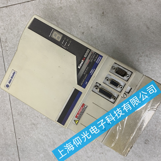 AB �ŷ������S�� Kinetix 5700���@ʾFLT M02�S��