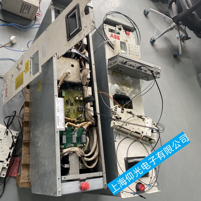 �����}��ABB׃�l�����Ƅ������ϾS���c�Ų�ȫ����