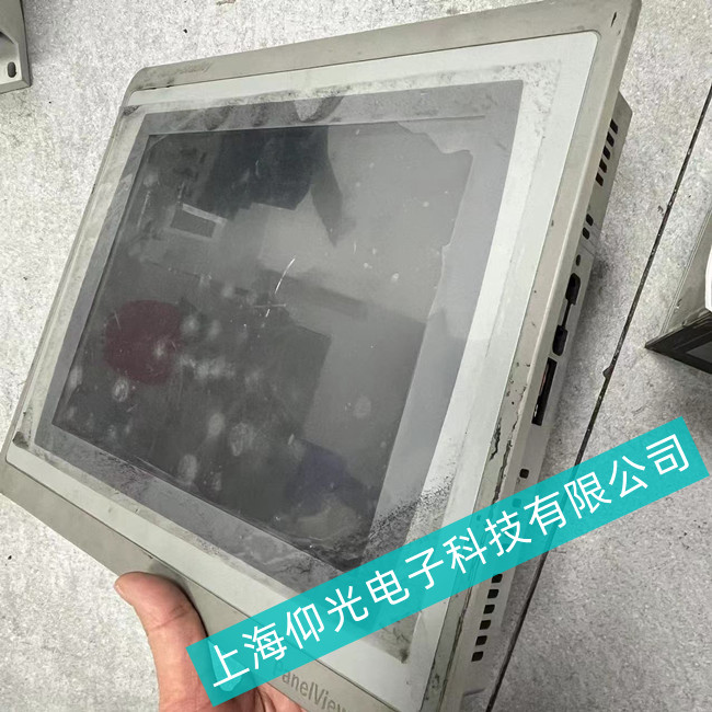 �ζ��^����̎��ϵ�yAB�_���f�����ؙC�@ʾ������������S�ރr���л��