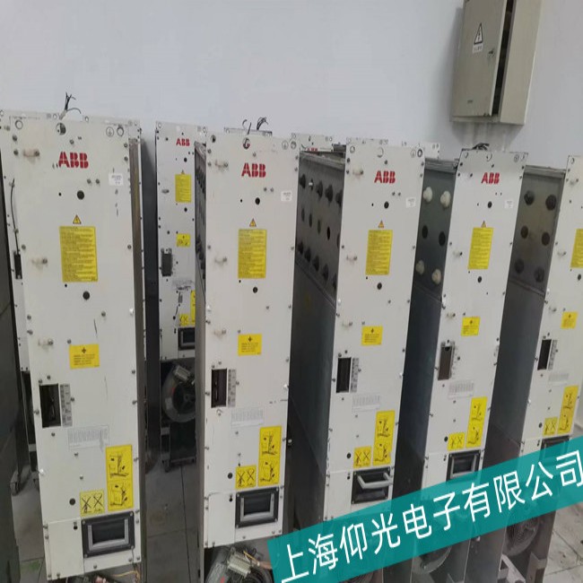 ABB׃�l��ACS800-704-0910-7+F250+0F253+V992��늟o�@ʾ���ϾS��