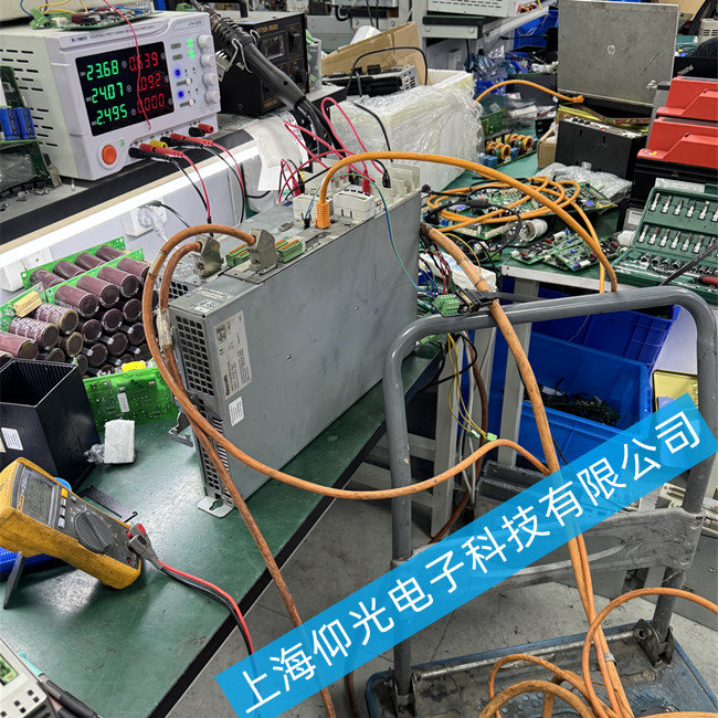 ע�ܙC(j��)��ʿ���ŷ��(q��)��(d��ng)���_�C(j��)��(b��o)��E253�S������